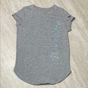 Nike Little Girl Hologram “Just Do It” Tee Top *6 (5-6YRS)